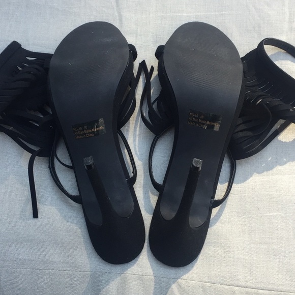 Nasty Gal black fringe stiletto heels sandals - Picture 3 of 4
